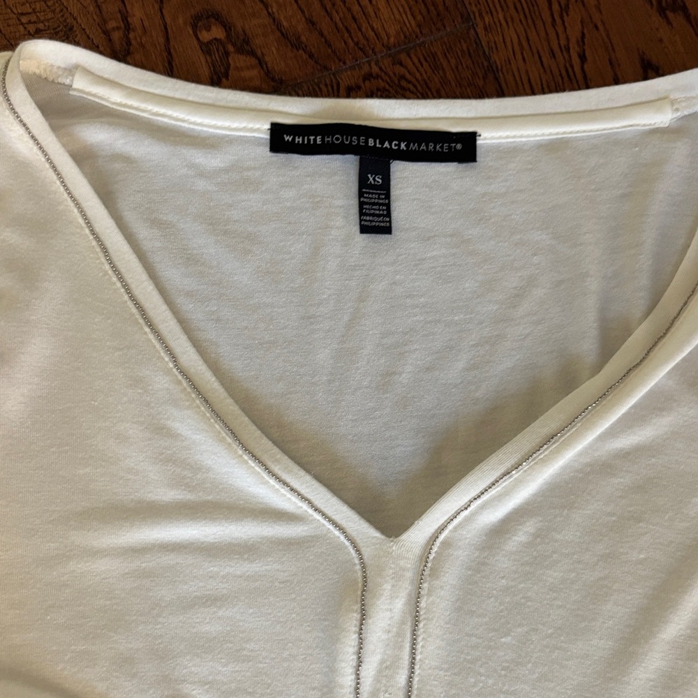 White House Black Market Cream V-Neck Long Sleeve Top with Subtle Trim